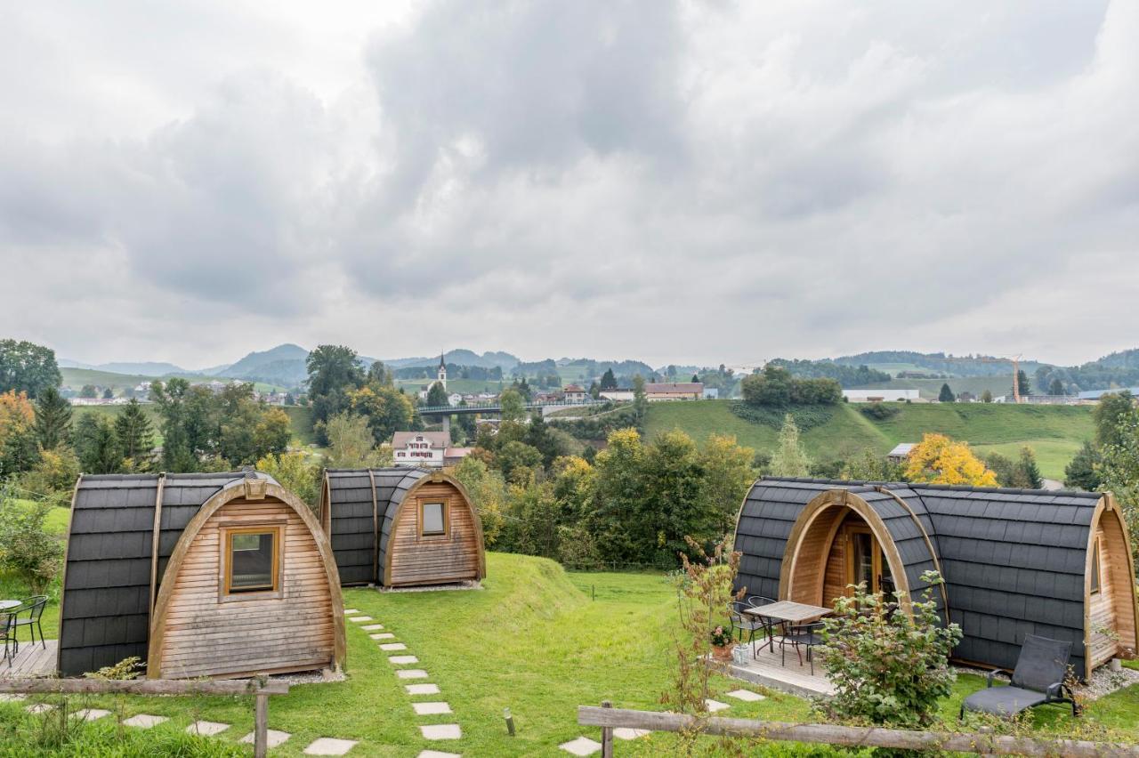B&B Hofgenuss Ganterschwil ภายนอก รูปภาพ