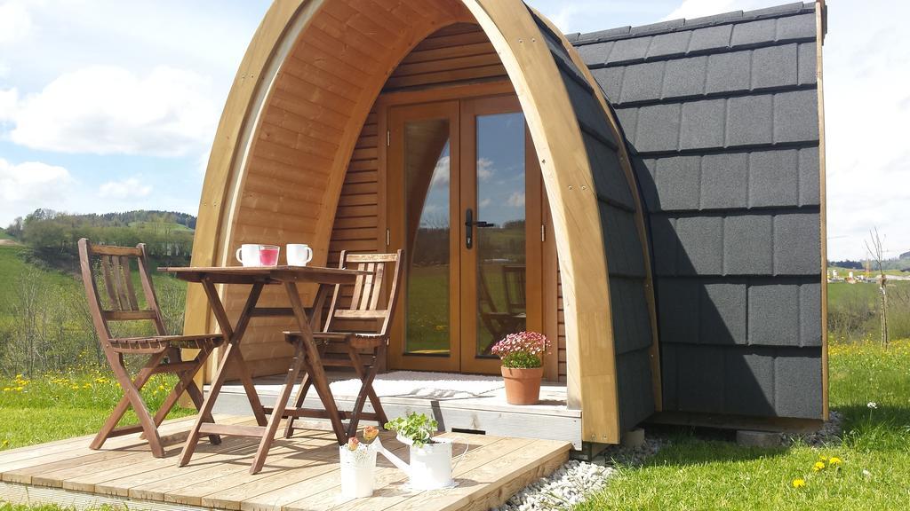 B&B Hofgenuss Ganterschwil ภายนอก รูปภาพ